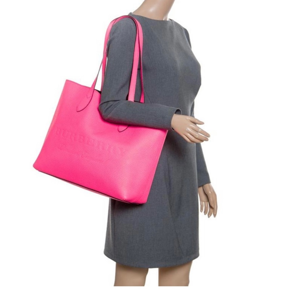 BURBERRY Grainy Calfskin Remington Tote in Neon Pink